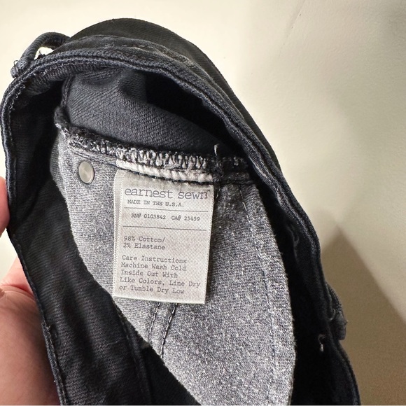 Earnest Sewn Black Skinny Mid Rise Jeans - Brand Carried by Anthropologie - Picture 6 of 6